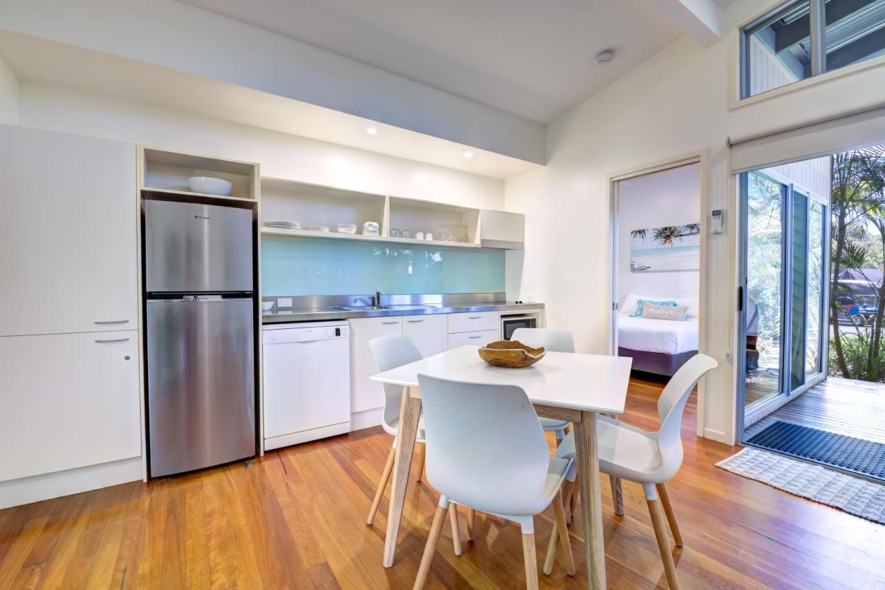 Mobys Beachside Retreat Blueys Beach Exterior foto