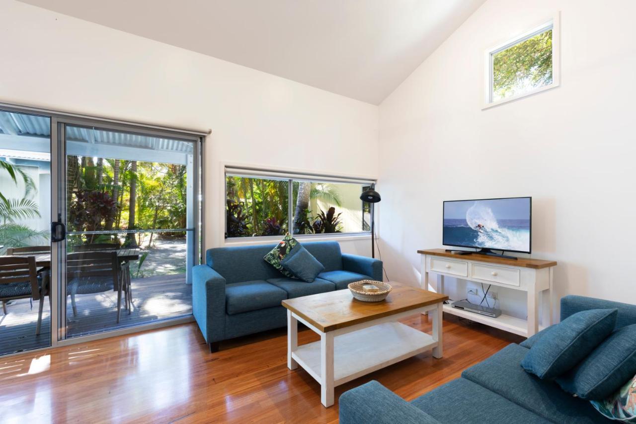 Mobys Beachside Retreat Blueys Beach Exterior foto