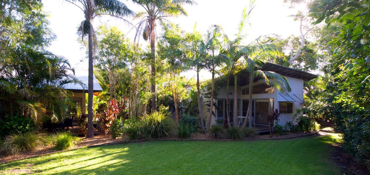 Mobys Beachside Retreat Blueys Beach Exterior foto
